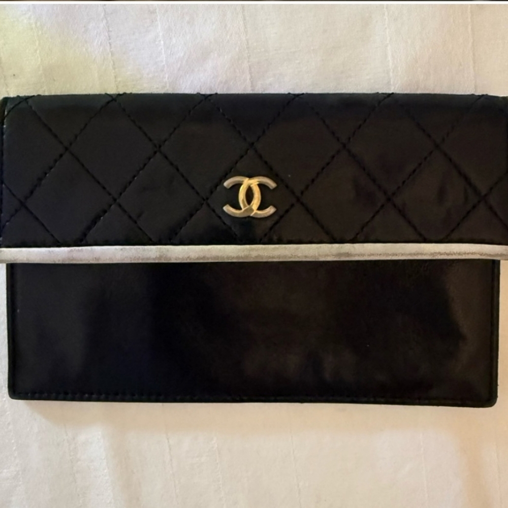 Vintage Chanel Bag - Picture 12 of 12